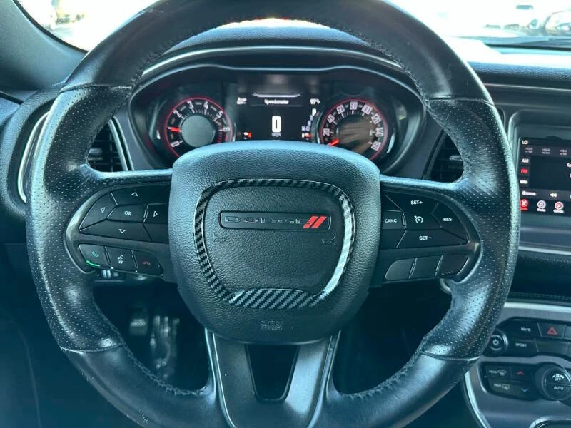 2018 Dodge Challenger 3rd Gen - Image 9 of 12