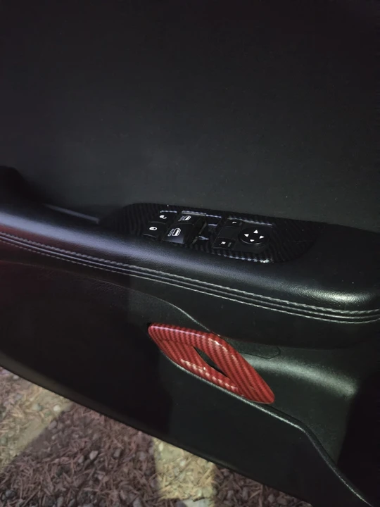 2018 Dodge Challenger 3rd Gen - Image 16 of 18