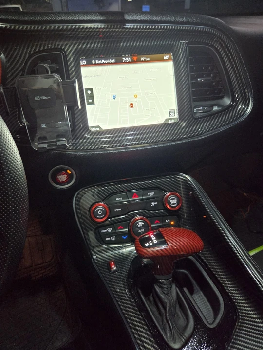 2018 Dodge Challenger 3rd Gen - Image 15 of 18