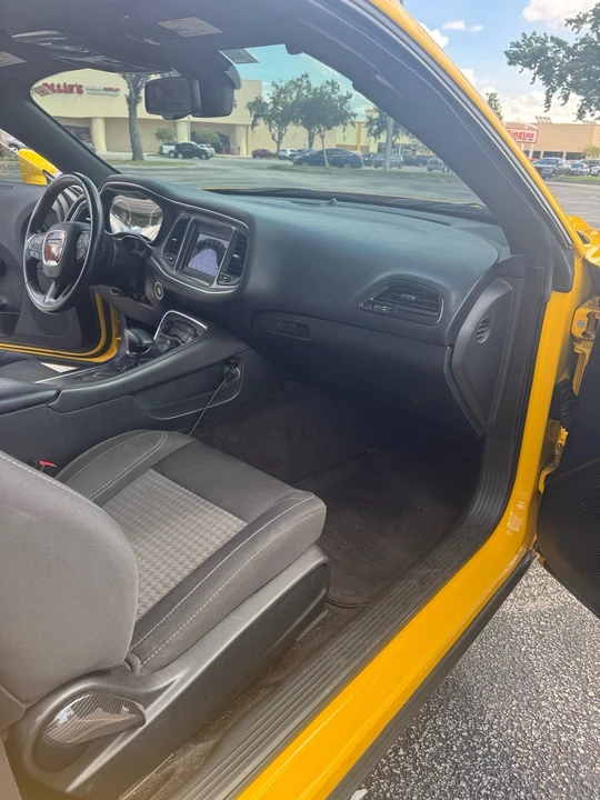 2018 Dodge Challenger 3rd Gen - Image 10 of 15