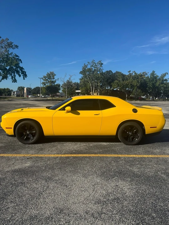 2018 Dodge Challenger 3rd Gen - Image 2 of 15