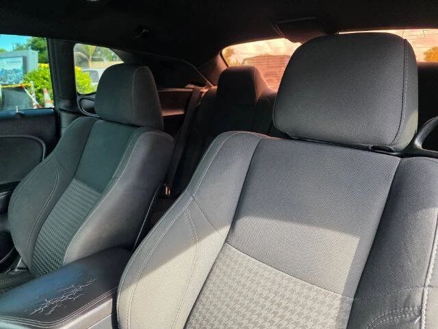 2018 Dodge Challenger 3rd Gen - Image 10 of 20
