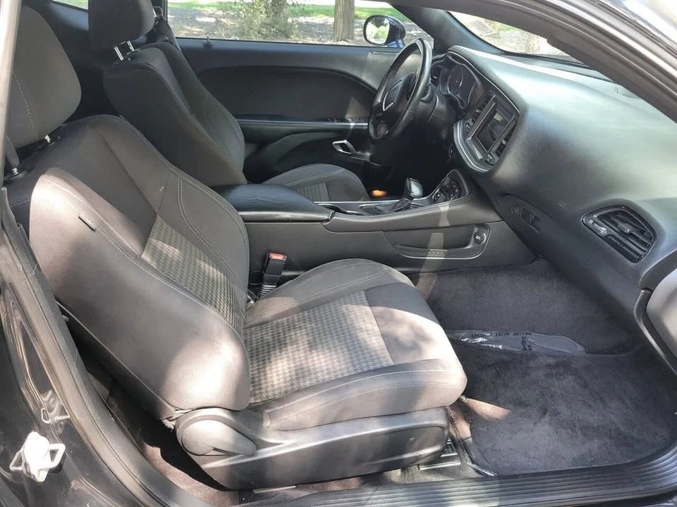 2018 Dodge Challenger 3rd Gen - Image 9 of 11