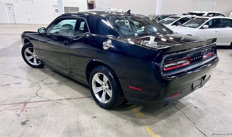 2018 Dodge Challenger 3rd Gen - Image 3 of 10