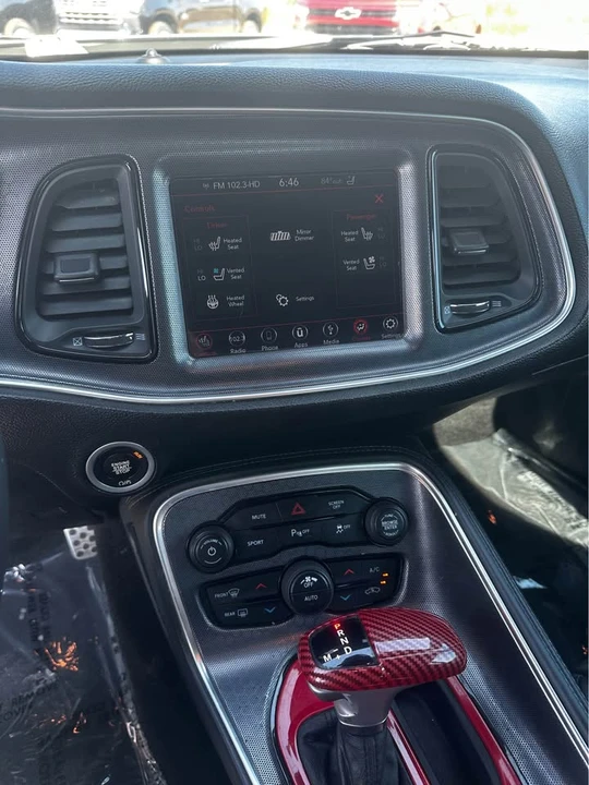2018 Dodge Challenger 3rd Gen - Image 3 of 9