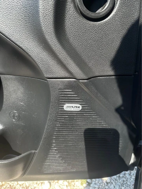 2018 Dodge Challenger 3rd Gen - Image 5 of 9