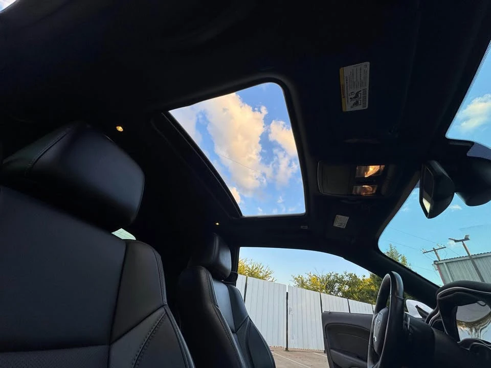 2018 Dodge Challenger 3rd Gen - Image 9 of 19