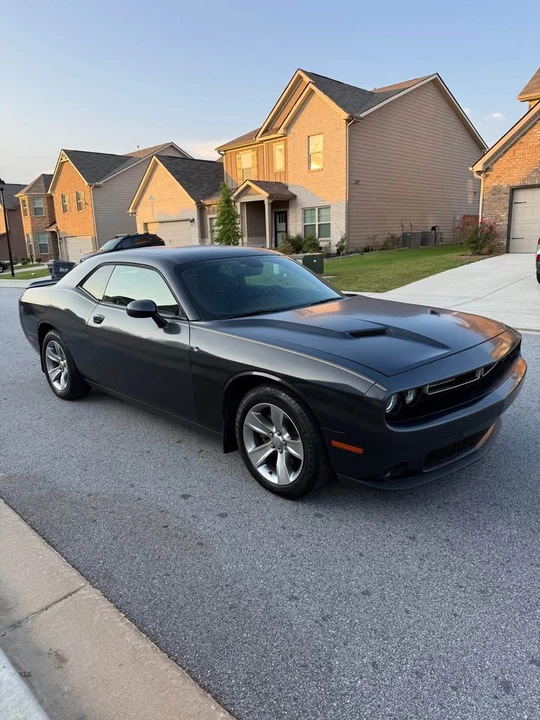 2018 Dodge Challenger 3rd Gen - Image 9 of 19