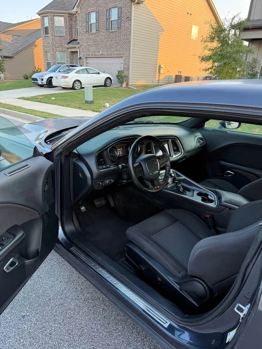2018 Dodge Challenger 3rd Gen - Image 11 of 19