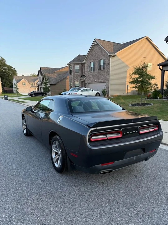2018 Dodge Challenger 3rd Gen - Image 6 of 19