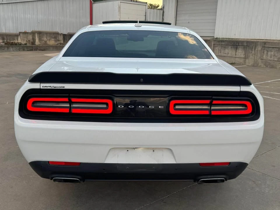 2018 Dodge Challenger 3rd Gen - Image 18 of 19