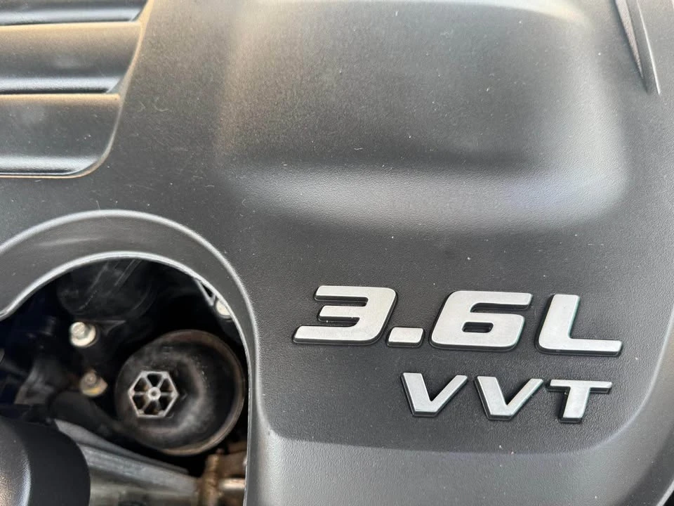 2018 Dodge Challenger 3rd Gen - Image 7 of 19