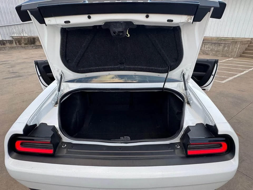 2018 Dodge Challenger 3rd Gen - Image 12 of 19