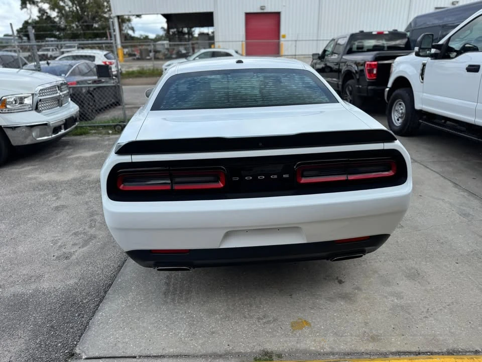 2018 Dodge Challenger 3rd Gen - Image 9 of 10