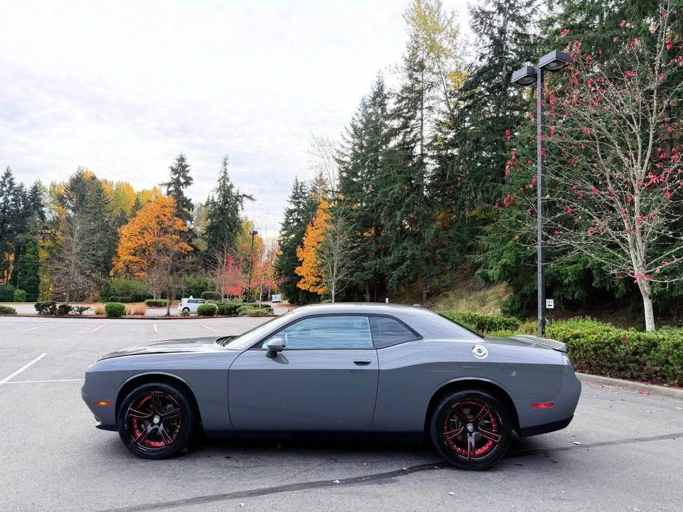 2018 Dodge Challenger 3rd Gen - Image 2 of 10