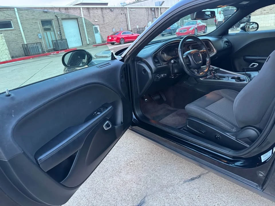 2018 Dodge Challenger 3rd Gen - Image 10 of 20