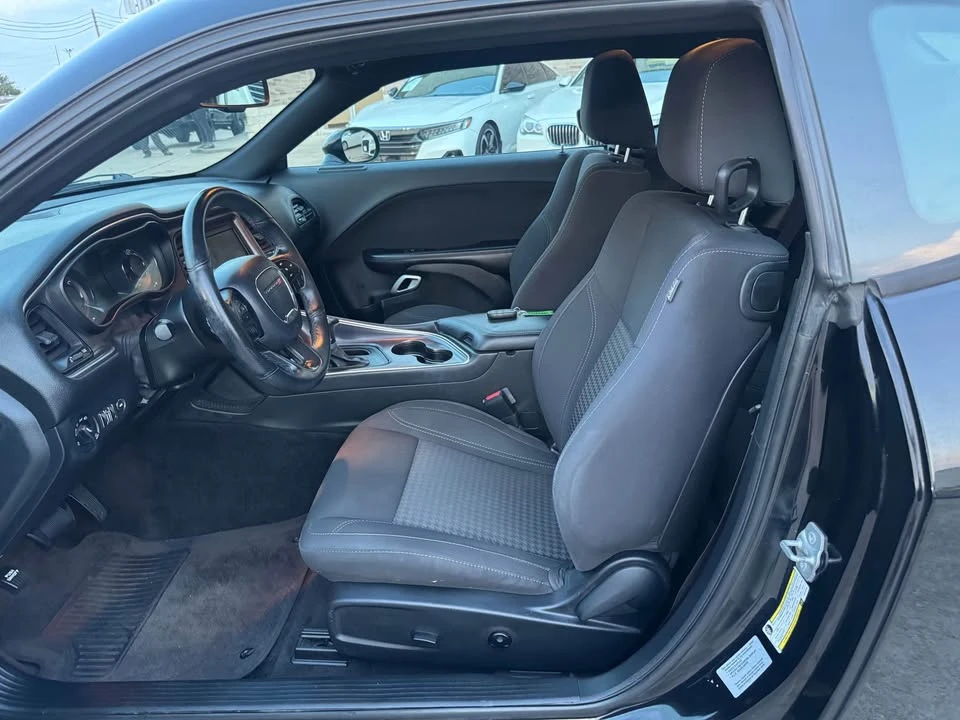2018 Dodge Challenger 3rd Gen - Image 11 of 20