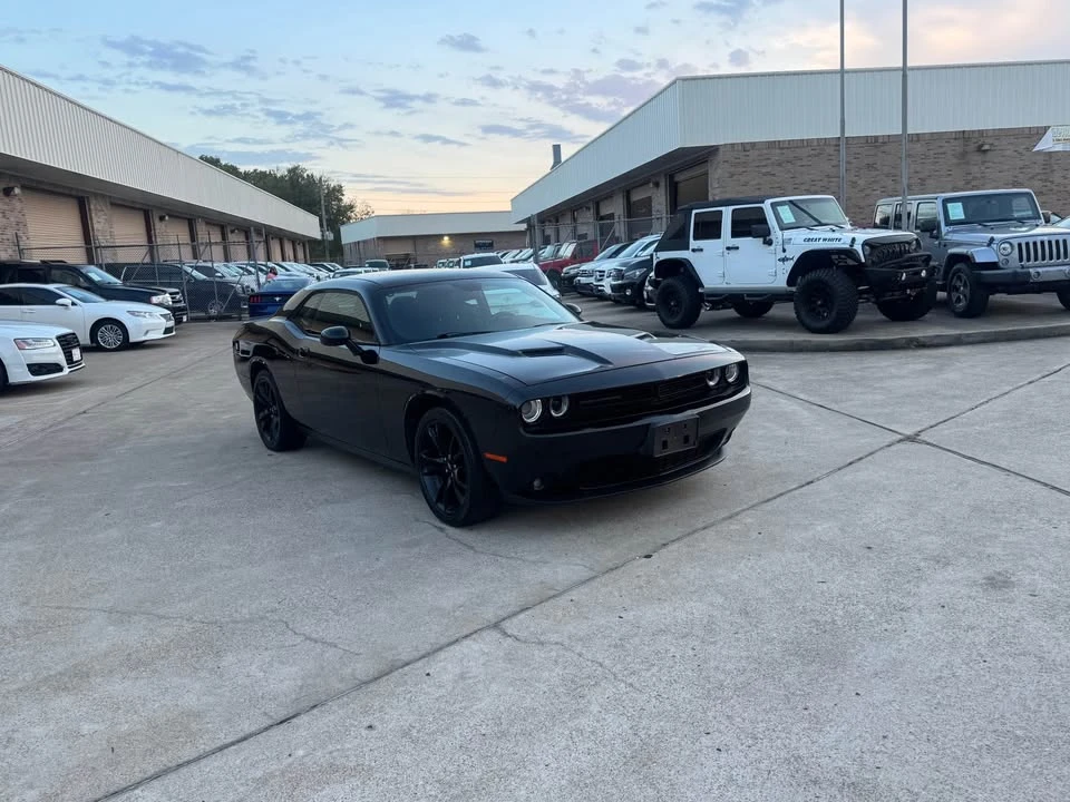 2018 Dodge Challenger 3rd Gen - Image 2 of 20
