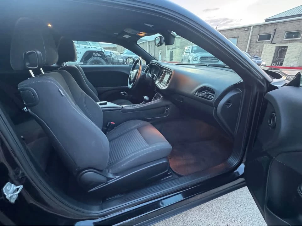 2018 Dodge Challenger 3rd Gen - Image 13 of 20
