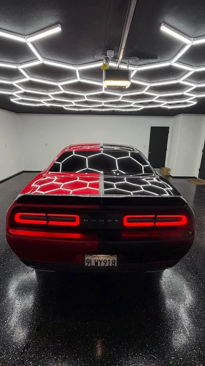 2018 Dodge Challenger - Image 5 of 13