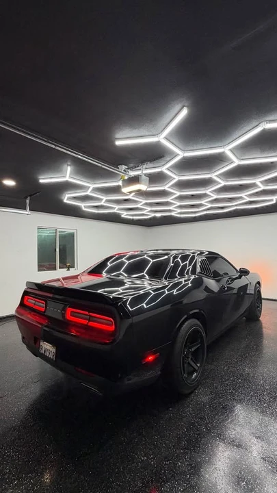 2018 Dodge Challenger - Image 6 of 13