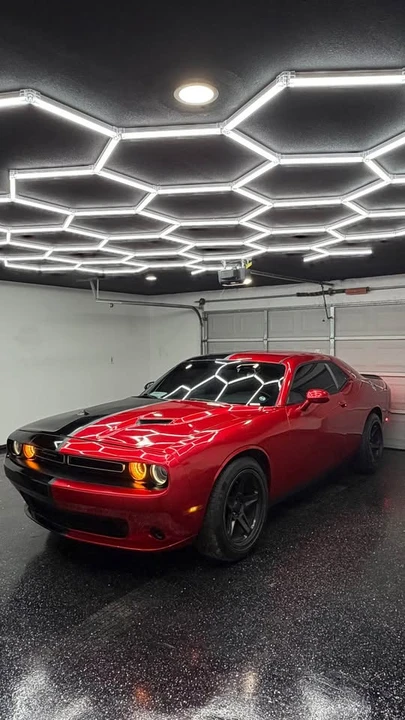 2018 Dodge Challenger - Image 2 of 13