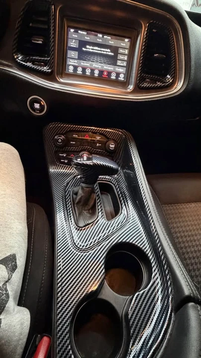 2018 Dodge Challenger - Image 11 of 13