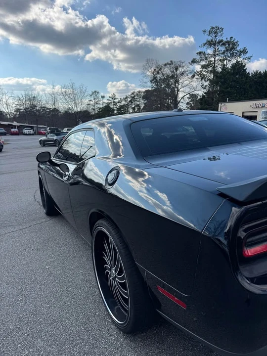 2018 Dodge Challenger - Image 4 of 4