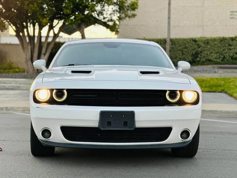 2018 Dodge Challenger 3rd Gen - Image 3 of 15