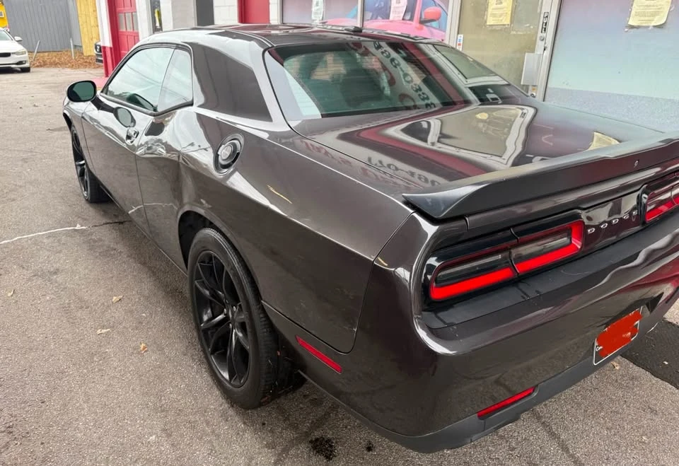 2018 Dodge Challenger 3rd Gen - Image 3 of 8