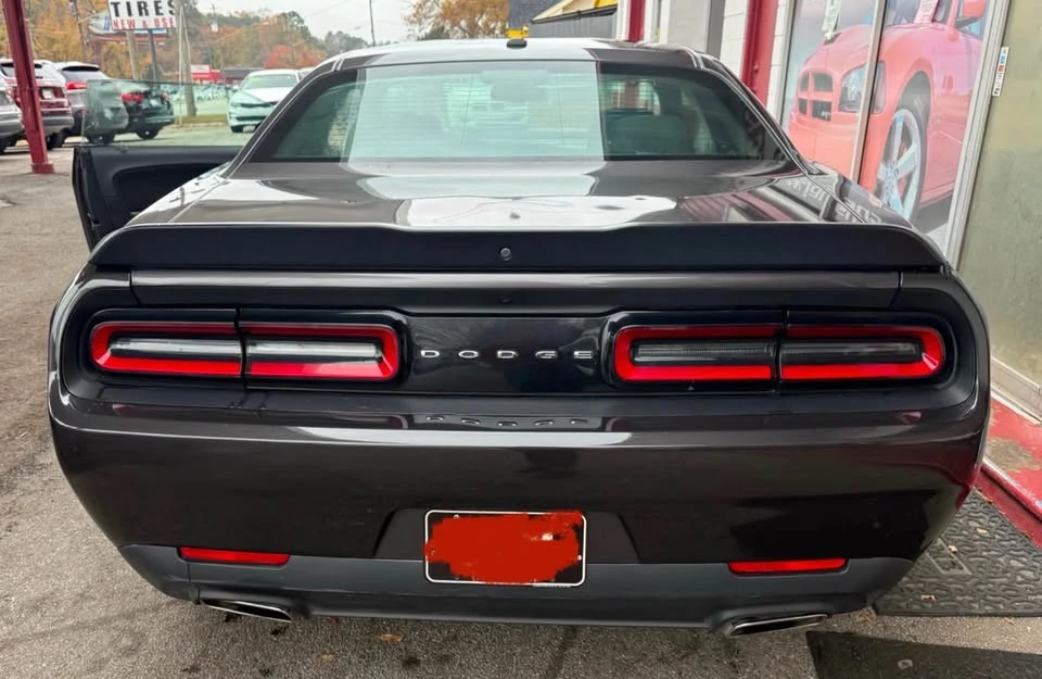 2018 Dodge Challenger 3rd Gen - Image 5 of 8