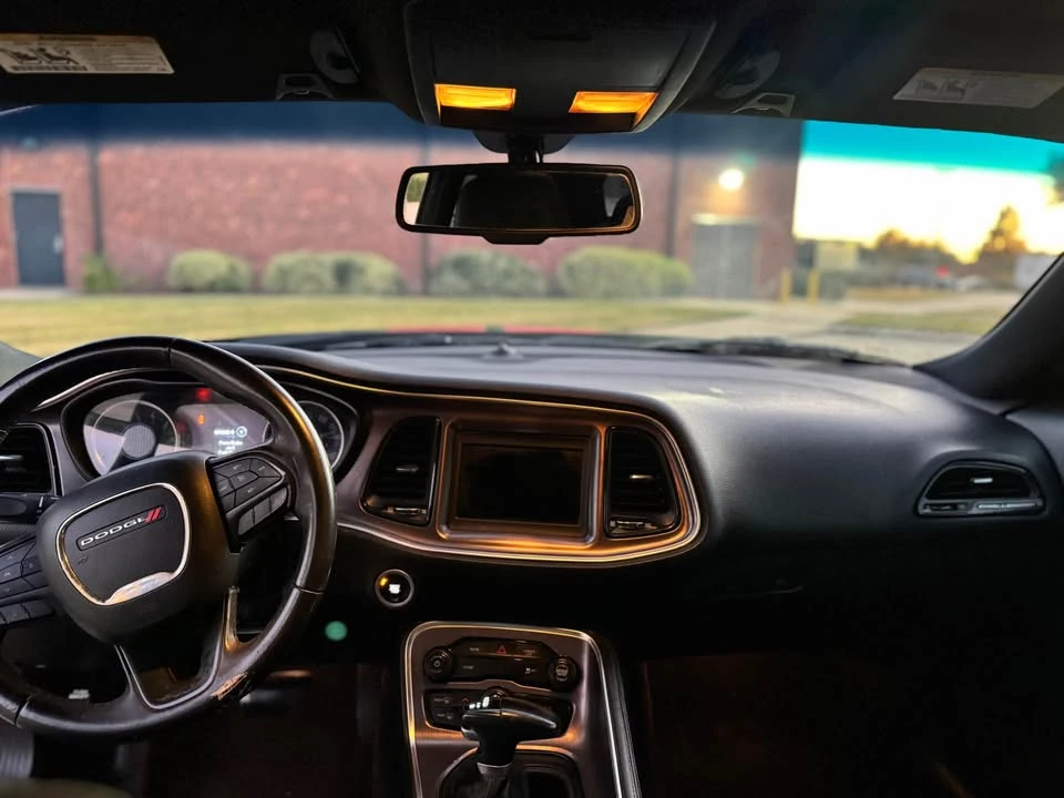 2018 Dodge Challenger 3rd Gen - Image 12 of 13