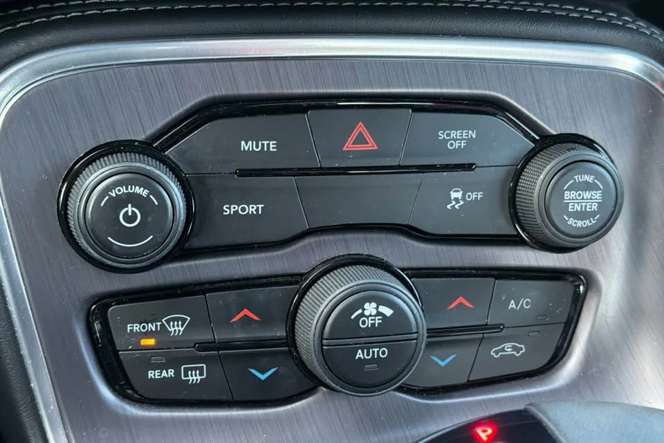 2018 Dodge Challenger 3rd Gen - Image 13 of 19