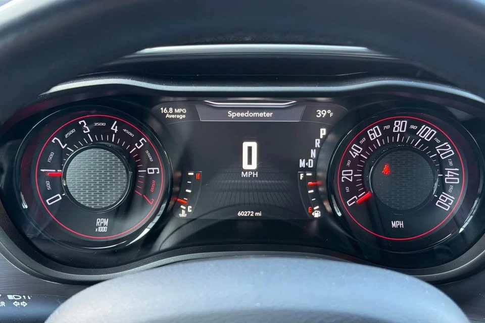 2018 Dodge Challenger 3rd Gen - Image 16 of 19
