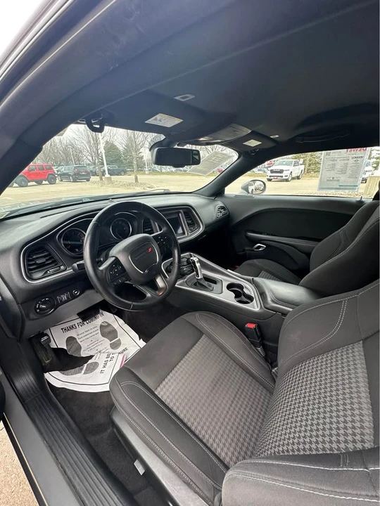 2018 Dodge Challenger 3rd Gen - Image 7 of 9