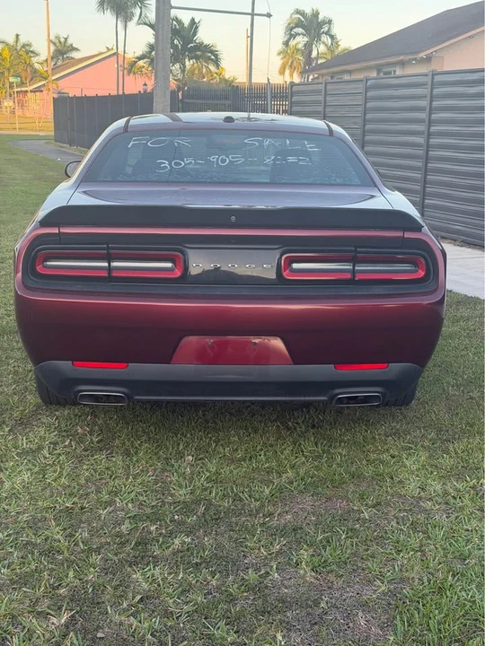 2018 Dodge Challenger 3rd Gen - Image 6 of 11