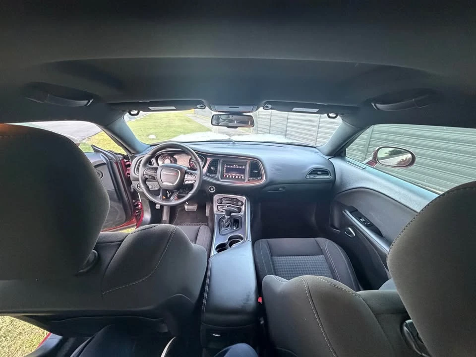 2018 Dodge Challenger 3rd Gen - Image 9 of 11