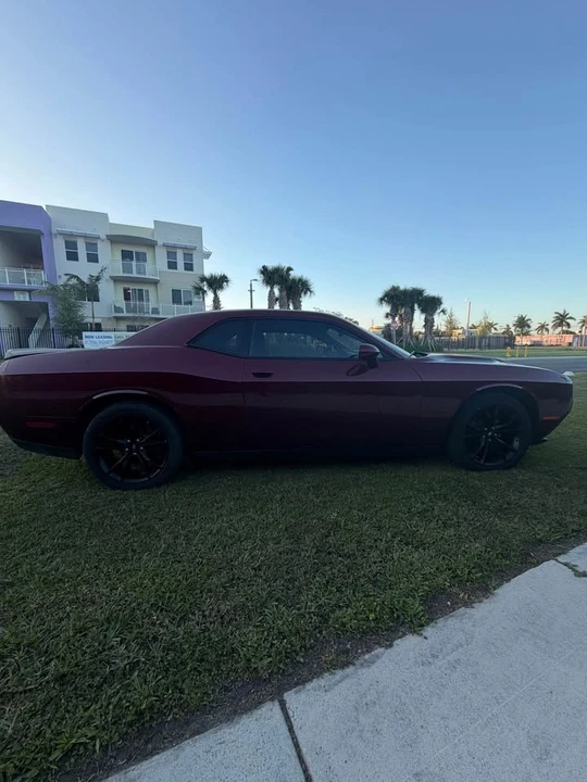 2018 Dodge Challenger 3rd Gen - Image 5 of 11