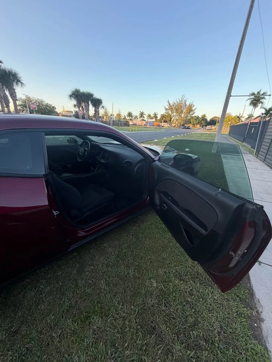2018 Dodge Challenger 3rd Gen - Image 6 of 11