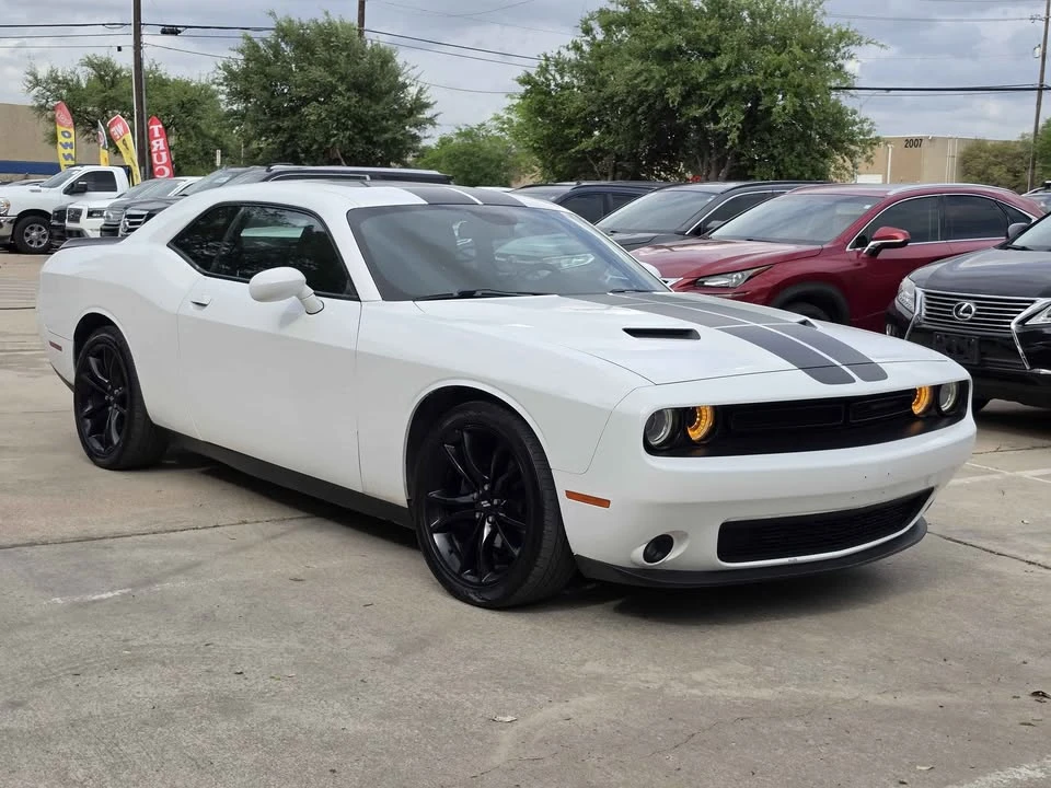 2018 Dodge Challenger 3rd Gen - Image 5 of 12