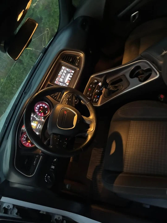 2018 Dodge Challenger 3rd Gen - Image 4 of 5