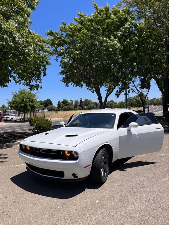 2018 Dodge Challenger 3rd Gen - Image 3 of 8
