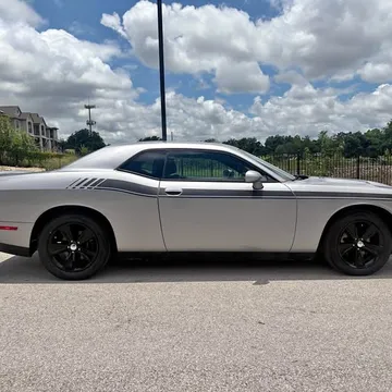 2018 Dodge Challenger SXT Coupe