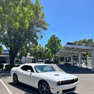 2018 Dodge Challenger SXT Coupe 2D