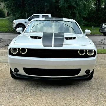 2018 Dodge Challenger SXT Coupe 2D