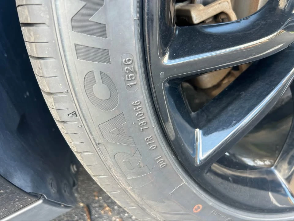 2018 Dodge Challenger 3rd Gen - Image 19 of 20