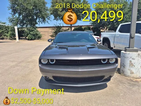 2018 Dodge Challenger SXT Coupe 2D