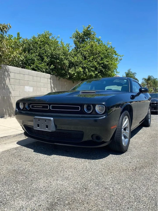 2018 Dodge Challenger 3rd Gen - Image 2 of 15