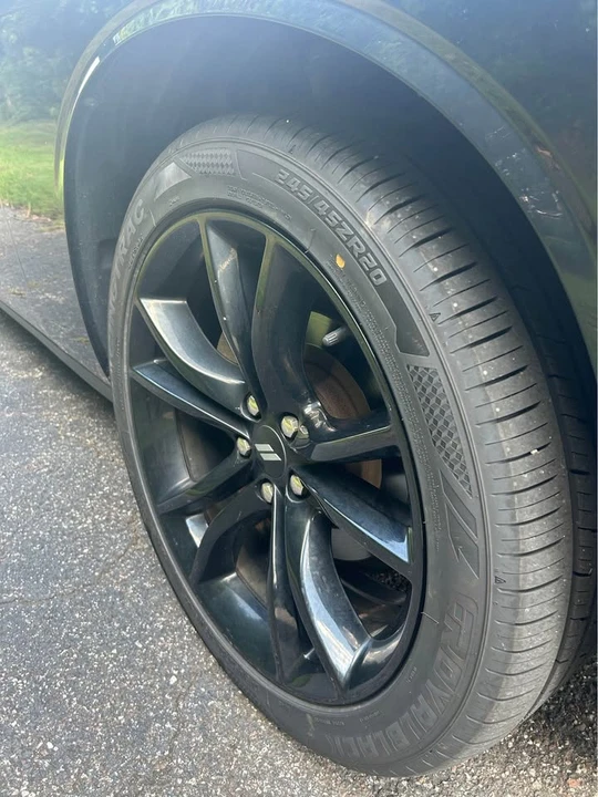 2018 Dodge Challenger 3rd Gen - Image 17 of 20