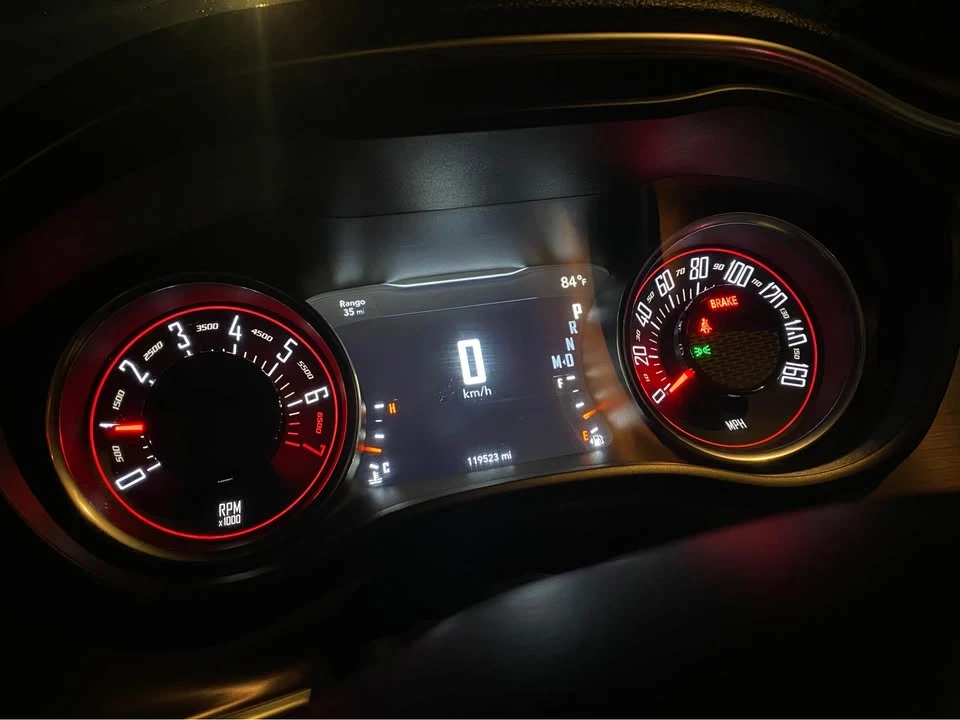 2018 Dodge Challenger 3rd Gen - Image 11 of 15